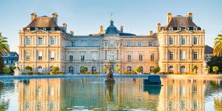 Latin Quarter & Panthéon Historical Walk