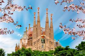 La Sagrada Familia & Gaudí’s Architectural Wonders